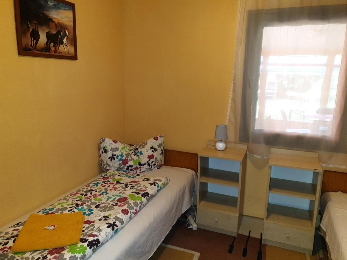 Aparthotel Raba Part Apartman Rabaszentmihaly Exteriér fotografie